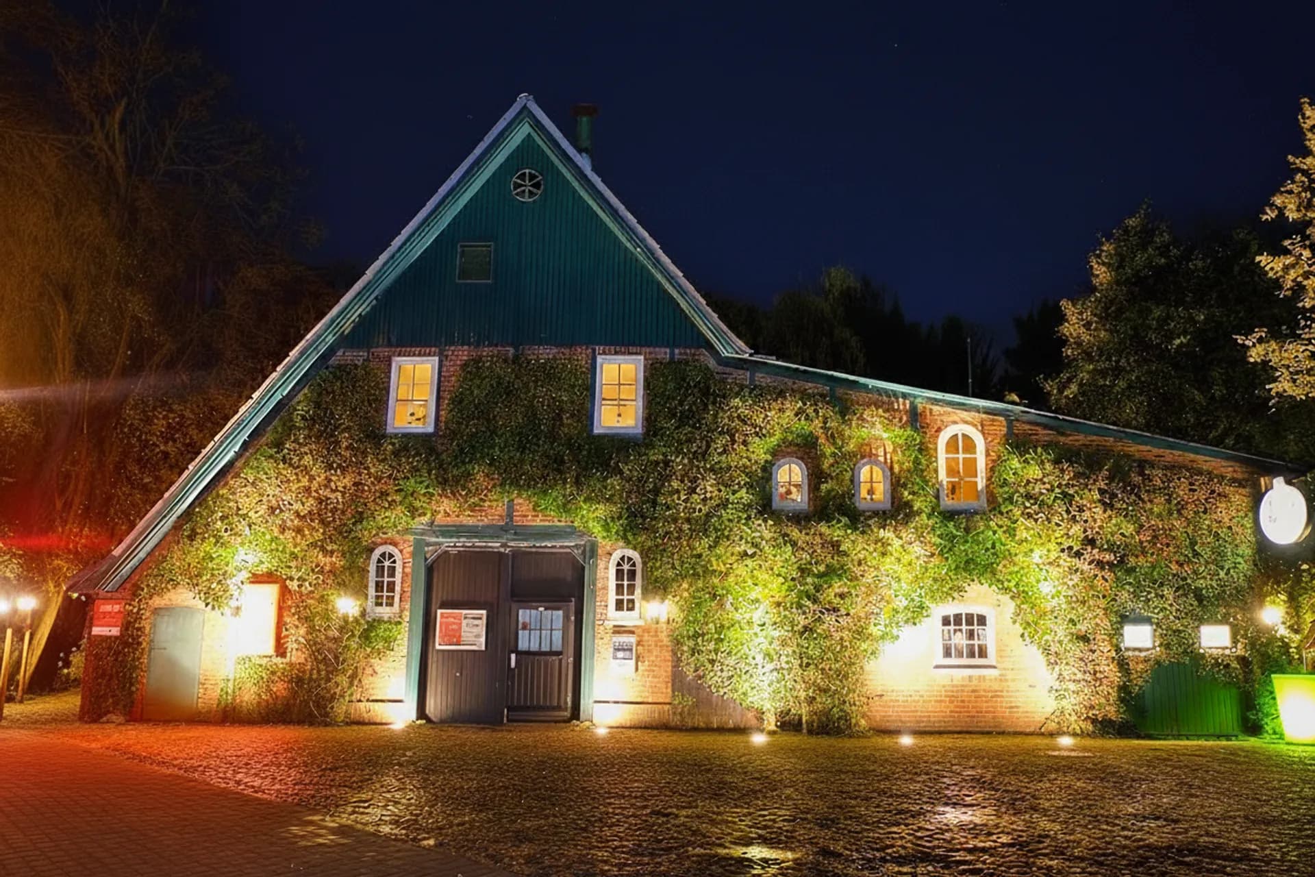 LamberJacks Restaurant